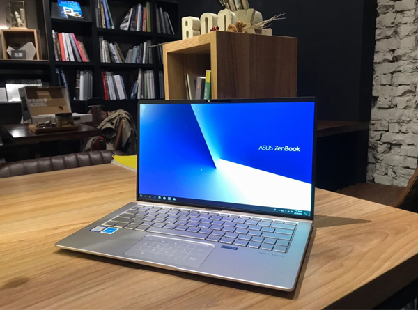 世界最小機身 輕巧筆電之王ASUS ZenBook 13 UX333 開箱實測 | NOVA資訊廣場