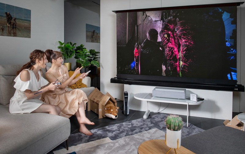 三星2021設計生活系列電視 體驗、設計、運用 絢麗登場 The Premiere超短焦雷射4K智慧電視 家庭劇院隨時開演