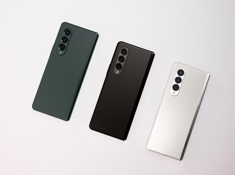 三星推出全新智慧型手機Galaxy Z Fold3 5G與Galaxy Z Flip3 5G