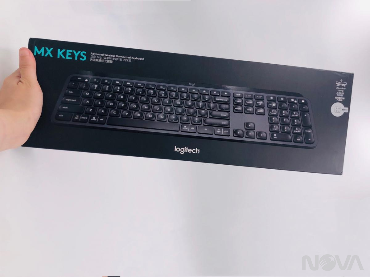 羅技 MX Master 3無線滑鼠  MX Keys智能鍵盤