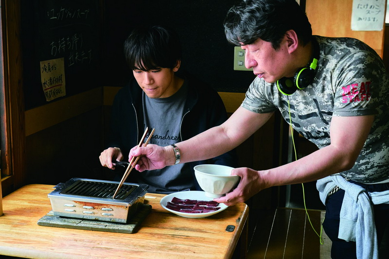 讓最美吃貨 土屋太鳳 都黯然失色的罪「餓」電影《強運燒肉饌》6.18準備開動！
