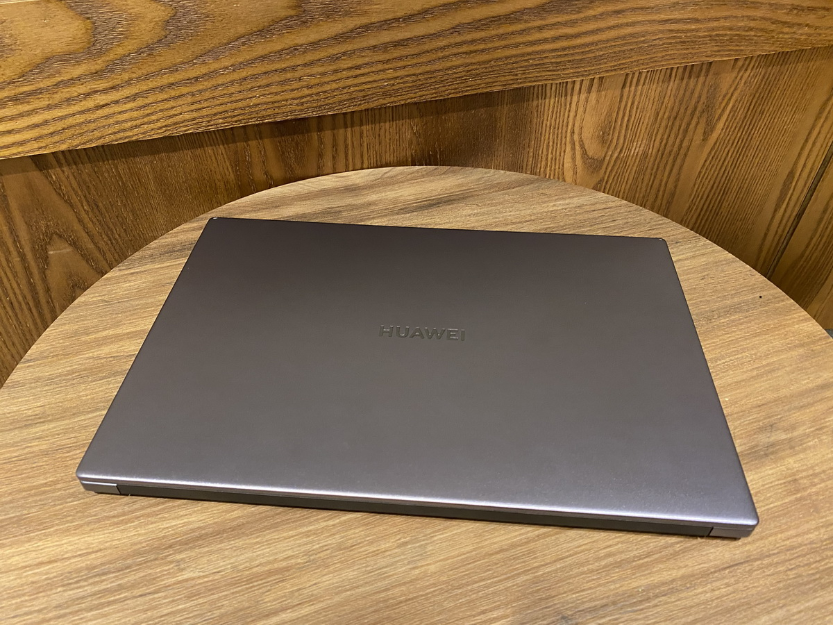 HUAWEI MateBook D14及HUAWEI MateBook D15兩款商務筆電