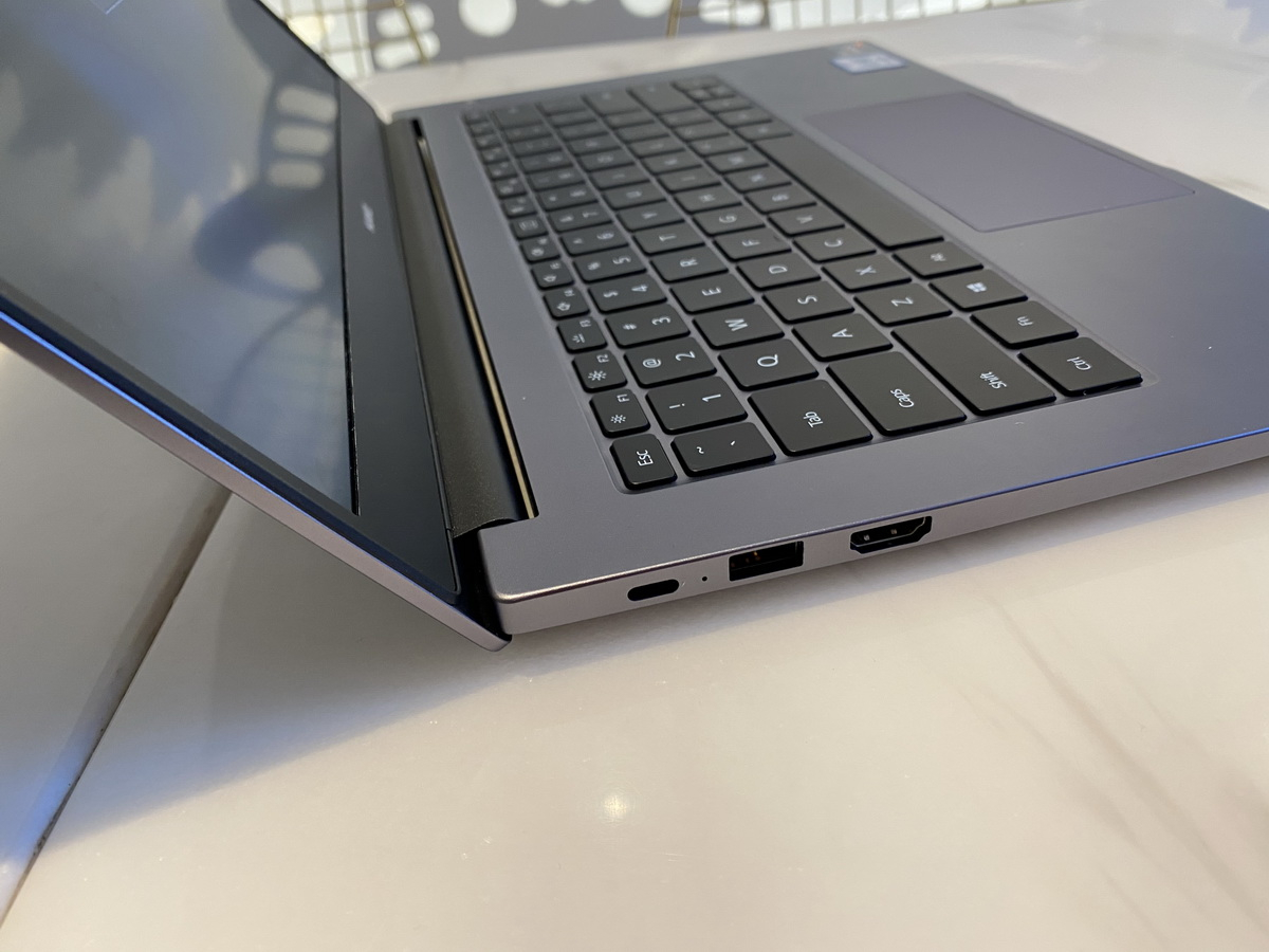 HUAWEI MateBook D14及HUAWEI MateBook D15兩款商務筆電