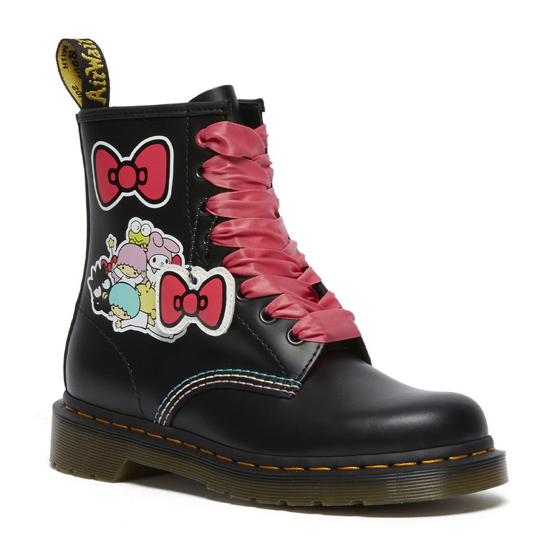 Dr. Martens x Hello Kitty and Friends系列限量上市！