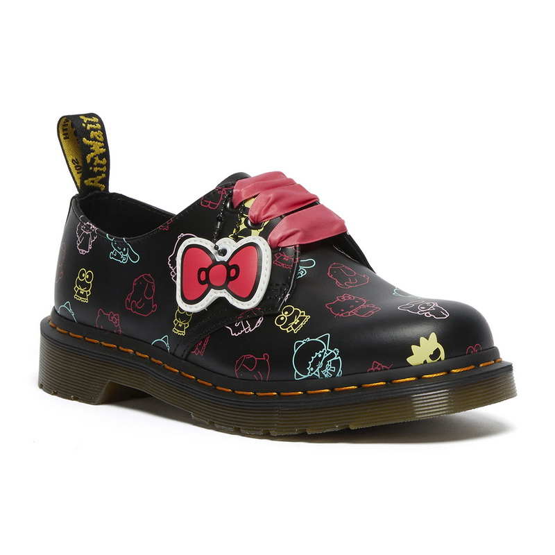 Dr. Martens x Hello Kitty and Friends系列限量上市！