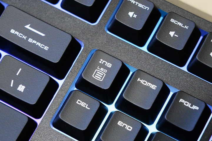 MSI Vigor GK20 電競鍵盤