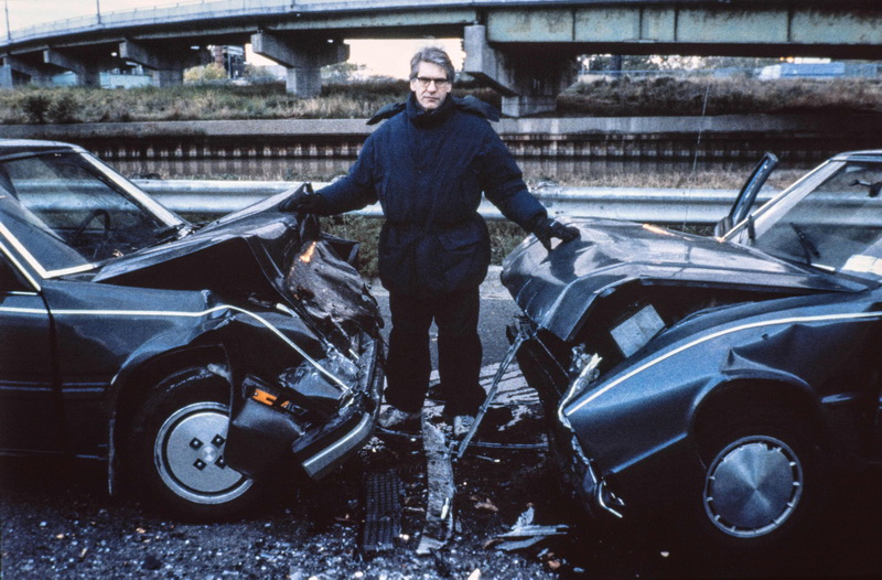 提到這位勇於在封閉時期就率先突破世俗道德觀念的傳奇大師,就絕對不能錯過其驚世駭俗之作《超速性追緝》、世紀傳奇禁片《裸體午餐》