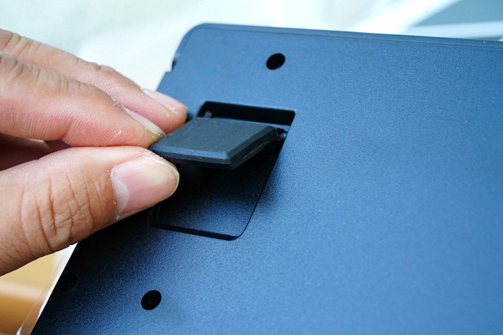 MSI Vigor GK20 電競鍵盤