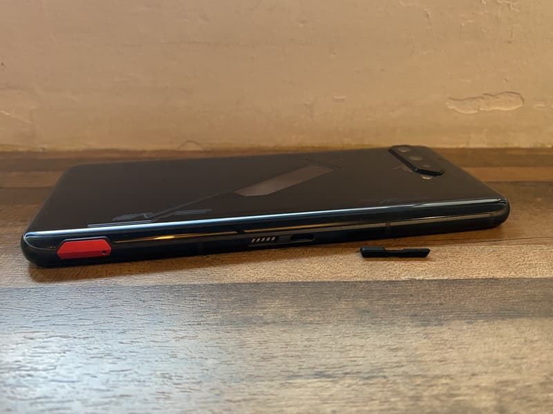 電競王手機ROG Phone 5s開箱