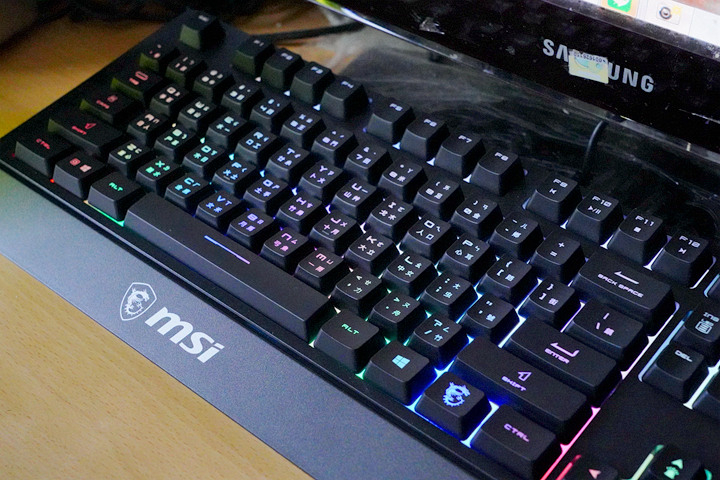 MSI Vigor GK20 電競鍵盤