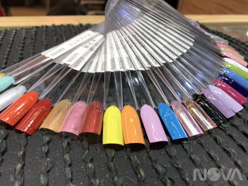 上羽繪惣天然胡粉指甲油