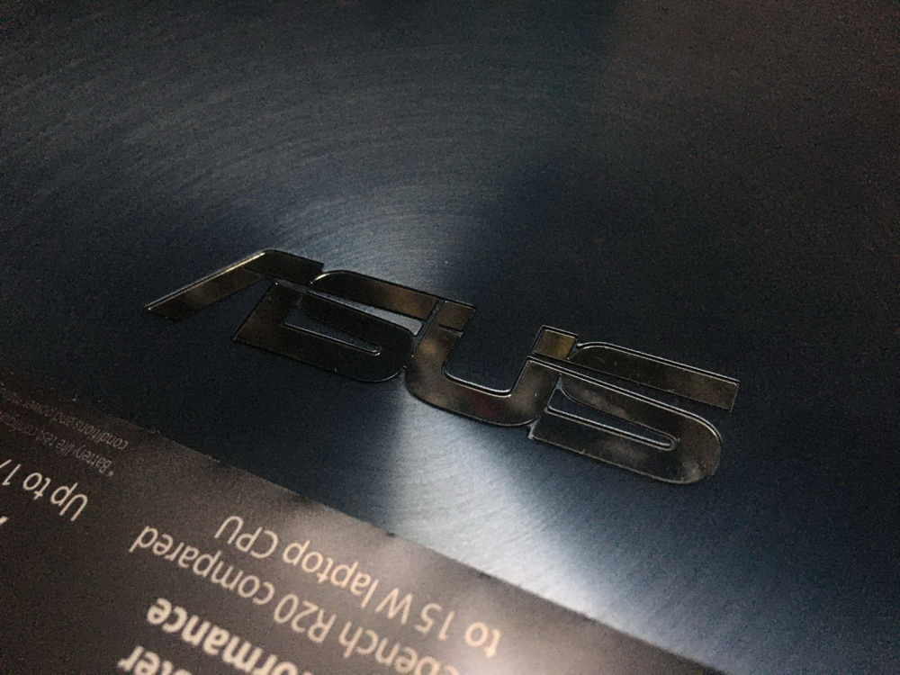 ASUS Zenbook Duo 14 (UX482EA)