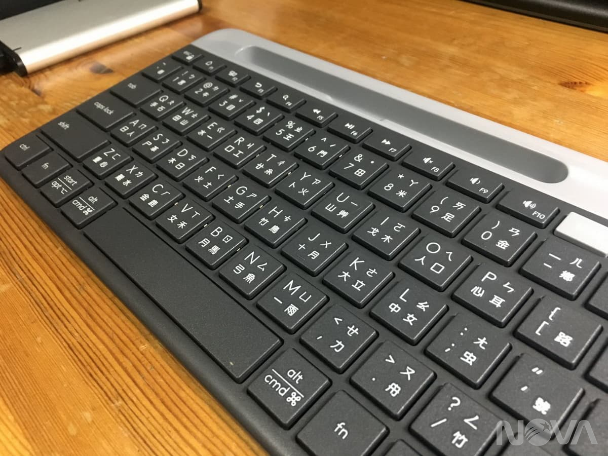羅技K580藍芽鍵盤