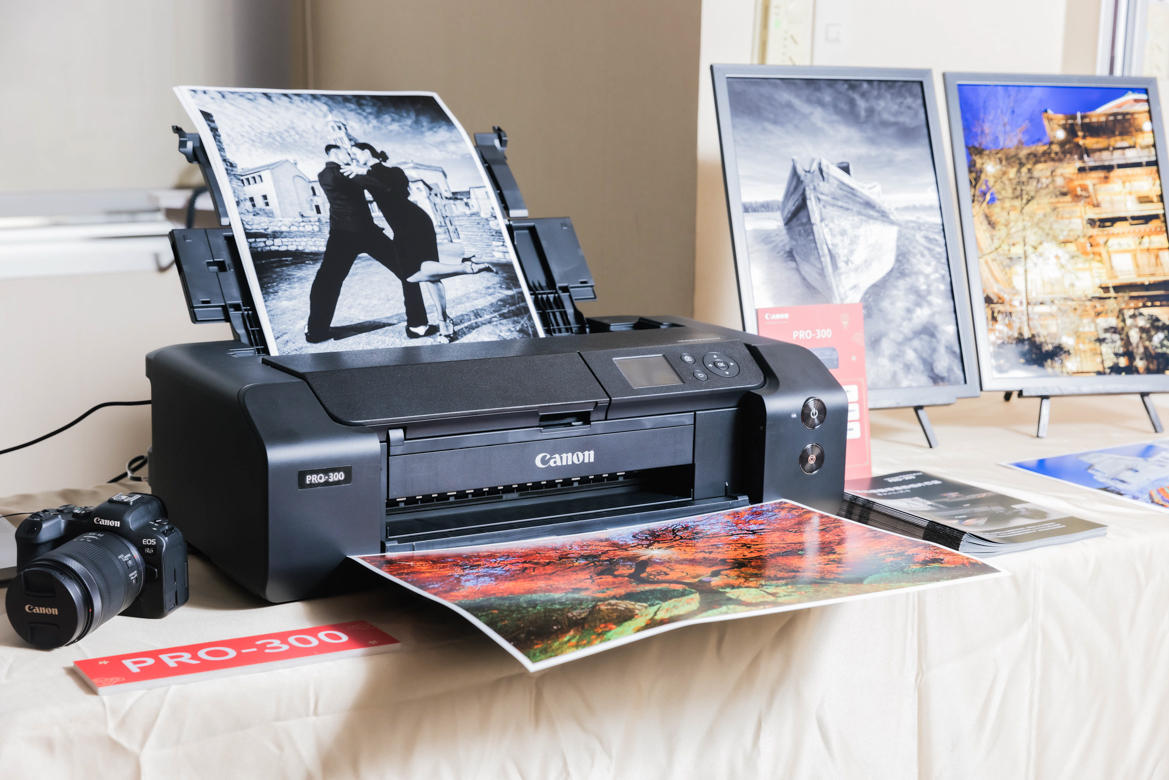 Canon 新推出 PRO-300 與 PRO-200 專業噴墨相片印表機