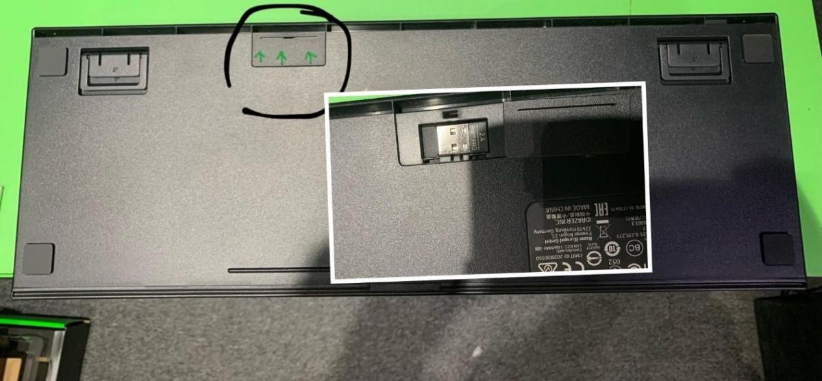 最持久最強RGB的雷蛇黑寡婦V3綠軸開箱