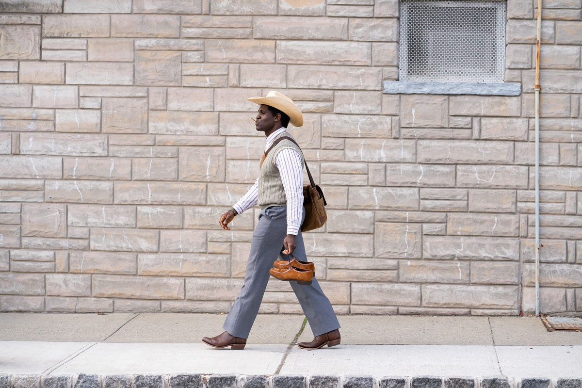 《異鄉人，美國夢》中的康法丹斯