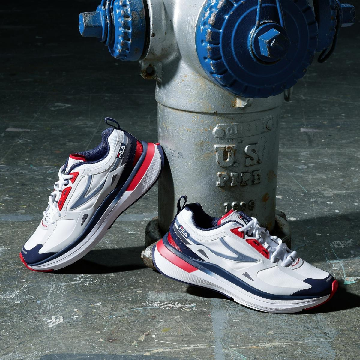 FILA 最新專業跑鞋系列-CURVELET