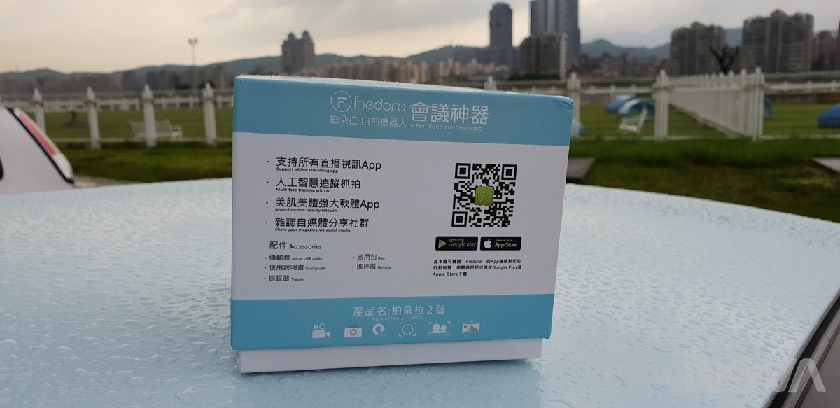 Fiedora拍朵拉-自拍機器人