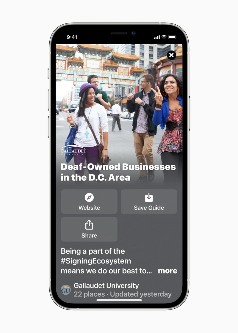 為響應全球無障礙體認日，Apple 推出新功能，包括 Siri 捷徑中的無障礙助理、Today at Apple 美國手語課程、 App Store 精選開發者特輯、Apple TV app 中的新精選系列，以及由 Gallaudet University 提供的「地圖」指南。