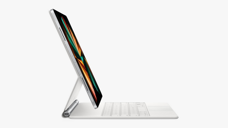 在美國等地區的顧客可於明天 (4 月 30 日) 開始訂購全新 iMac、iPad Pro 與 Apple TV 4K，台灣將於日後上市。全新紫色 iPhone 12 與 iPhone 12 mini 也將於明天在各直營店開放訂購民眾取貨，並在全球送貨到府。