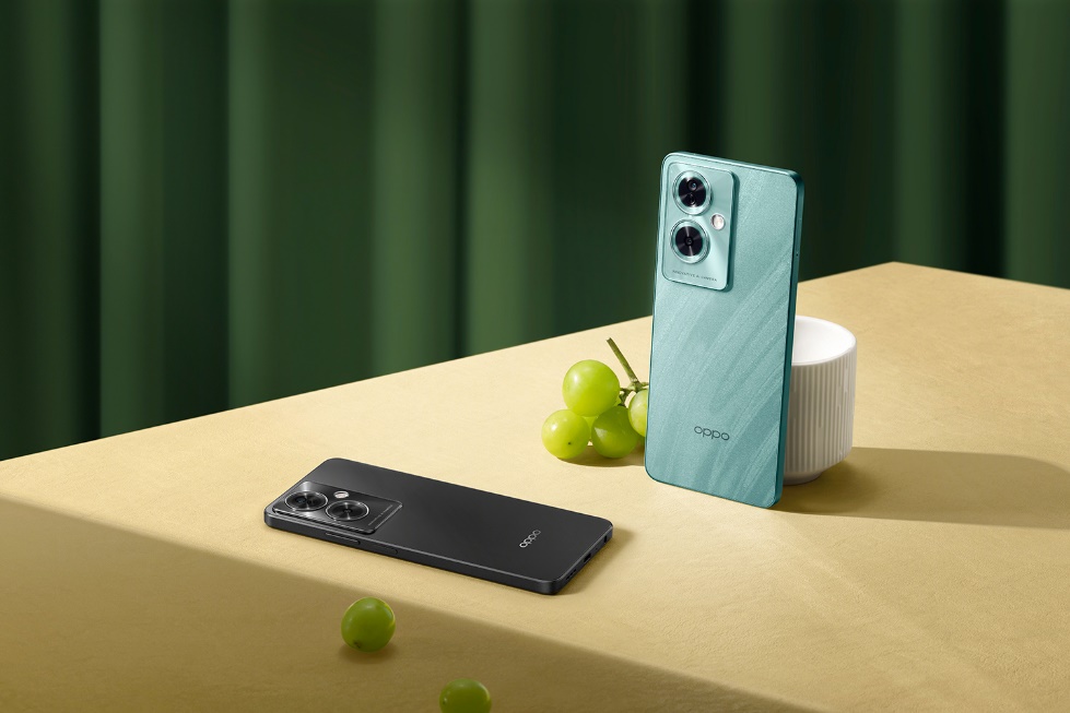 一張含有 資料表, 室內, 行動電話, 蘋果 的圖片
自動產生的描述