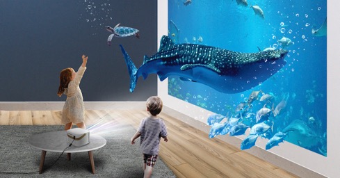 一張含有 室內 的圖片
自動產生的描述