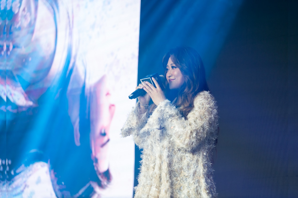 一張含有 文字 的圖片
自動產生的描述