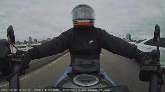 一張含有 天空, 戶外, 汽車零件, 摩托車 的圖片

AI 產生的內容可能不正確。