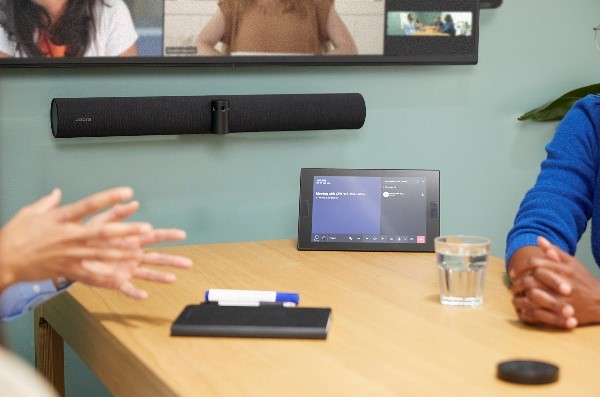 A picture containing person, indoor, wall, computer

Description automatically generated