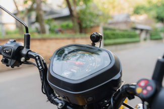 一張含有 摩托車, 戶外, 車輛, 陸上交通工具 的圖片

AI 產生的內容可能不正確。