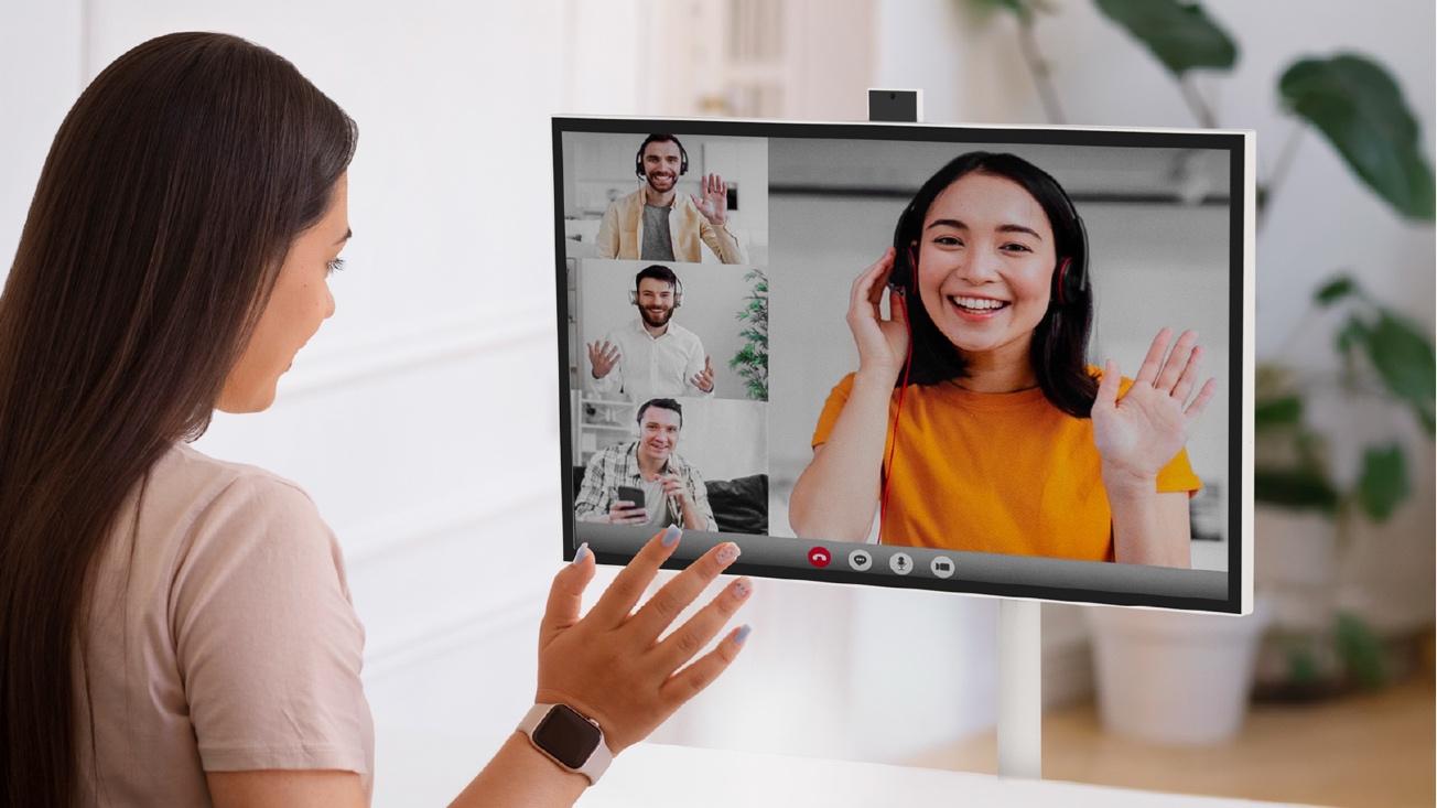 一張含有 人員, 人的臉孔, 服裝, 牆 的圖片

自動產生的描述