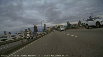 一張含有 天空, 戶外, 雲, 道路 的圖片

AI 產生的內容可能不正確。