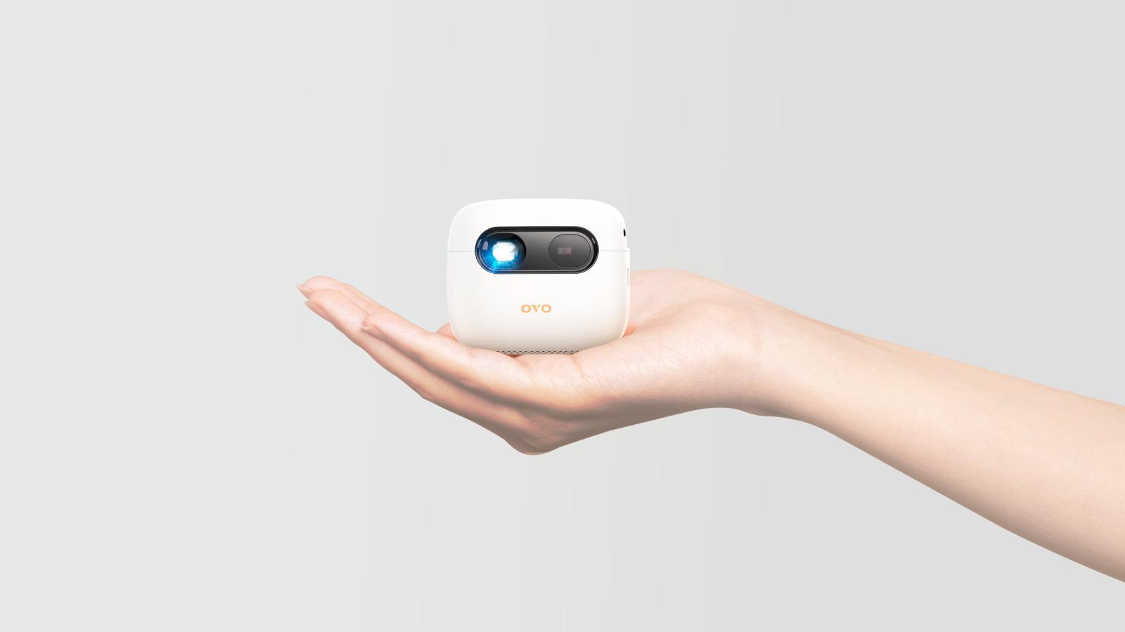 一張含有 人員, 小工具, 行動電話, 電子裝置 的圖片
自動產生的描述